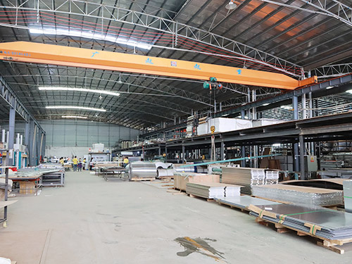 鋁紳仕-車(chē)間環(huán)境